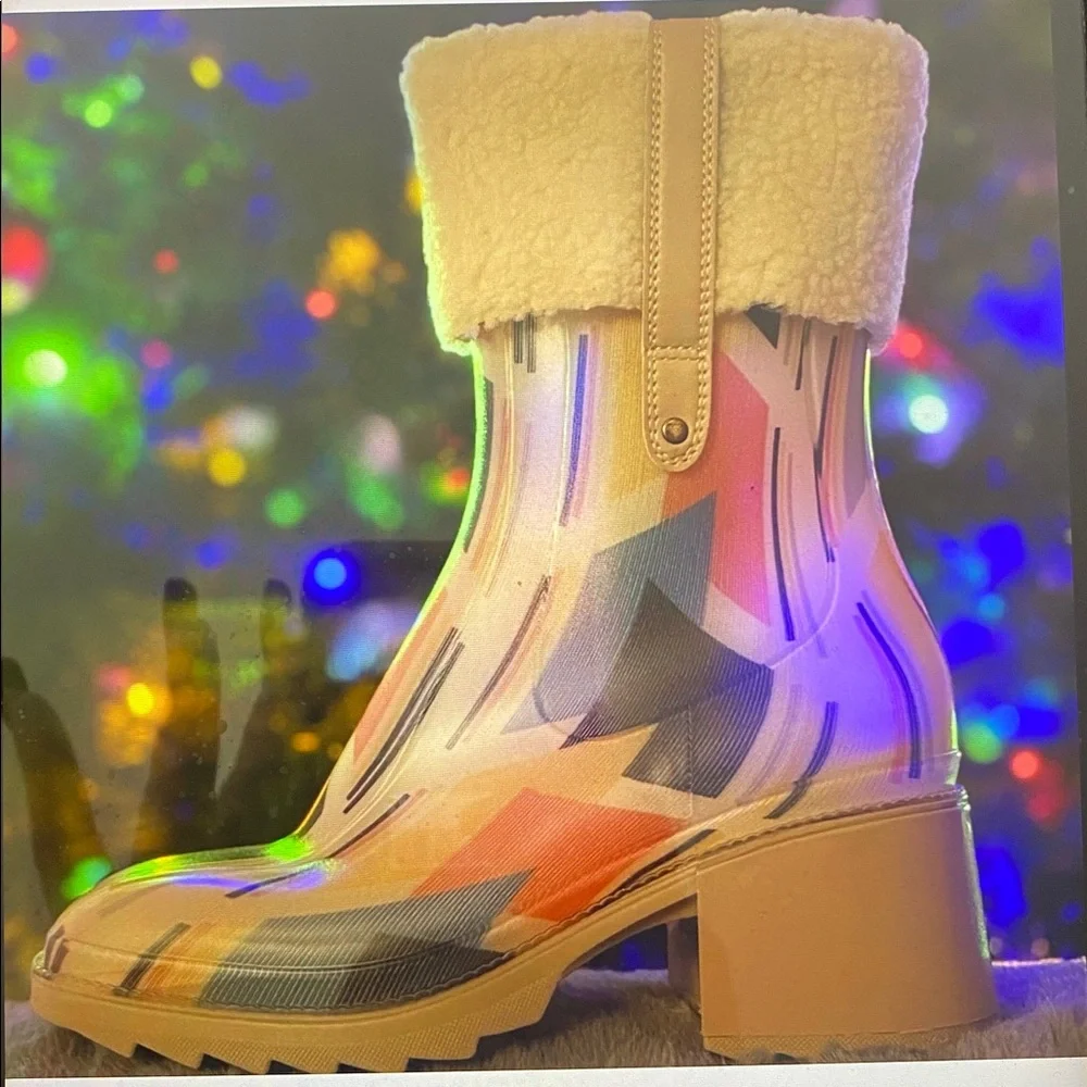 Cape Robbin Women's Colorful Faux Shearling Boots Waterproof NWOB - Size 9 (40) - Picture 5 of 11